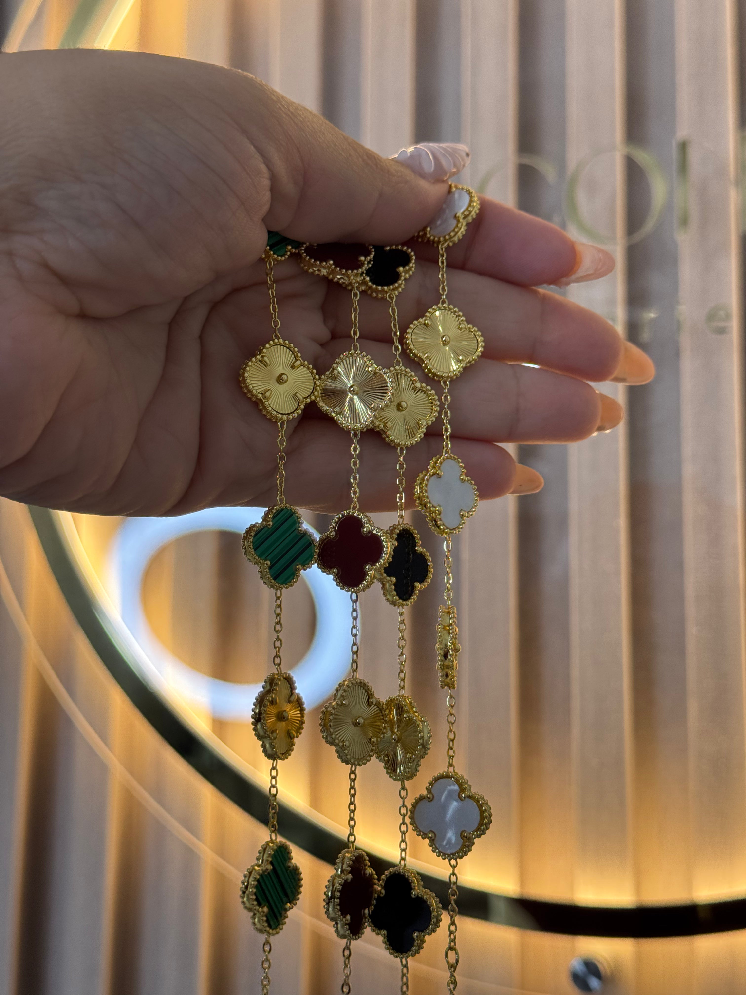 Clover brazalete