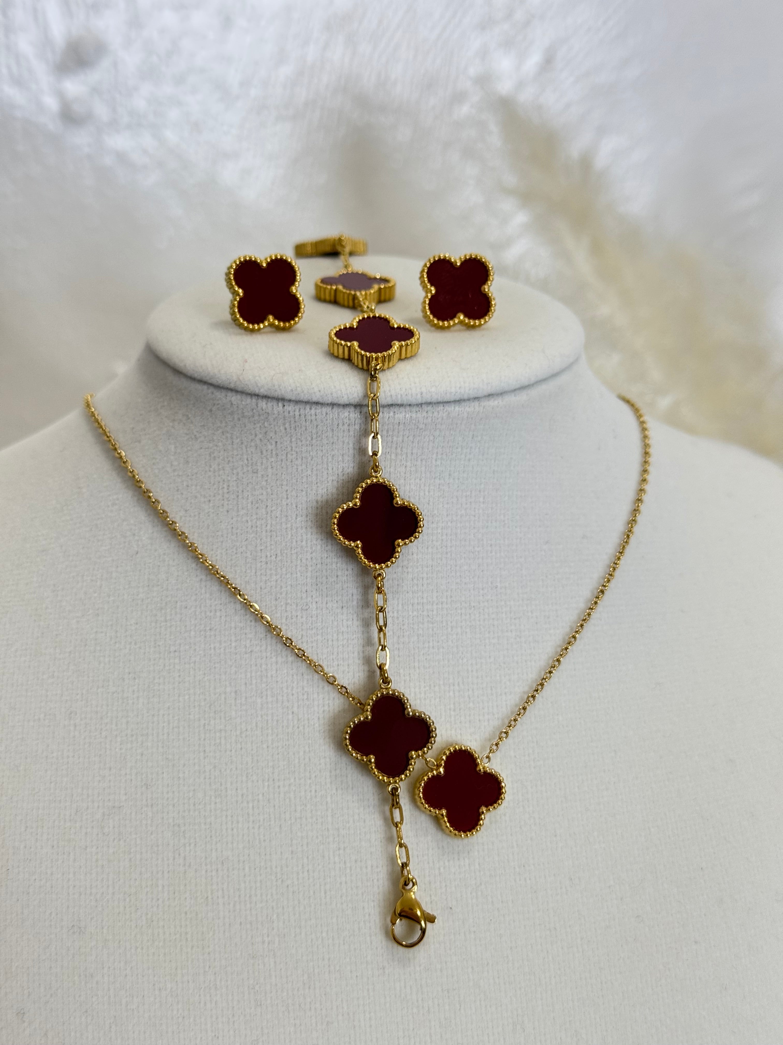 Clover 3 pcs rojo