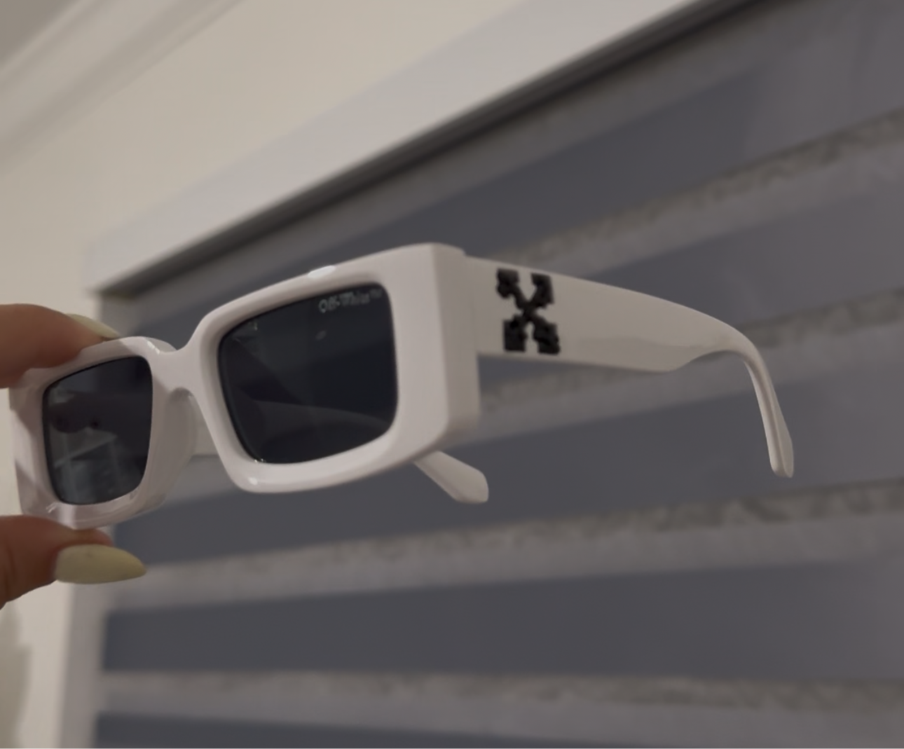 Off blanco sunglasses