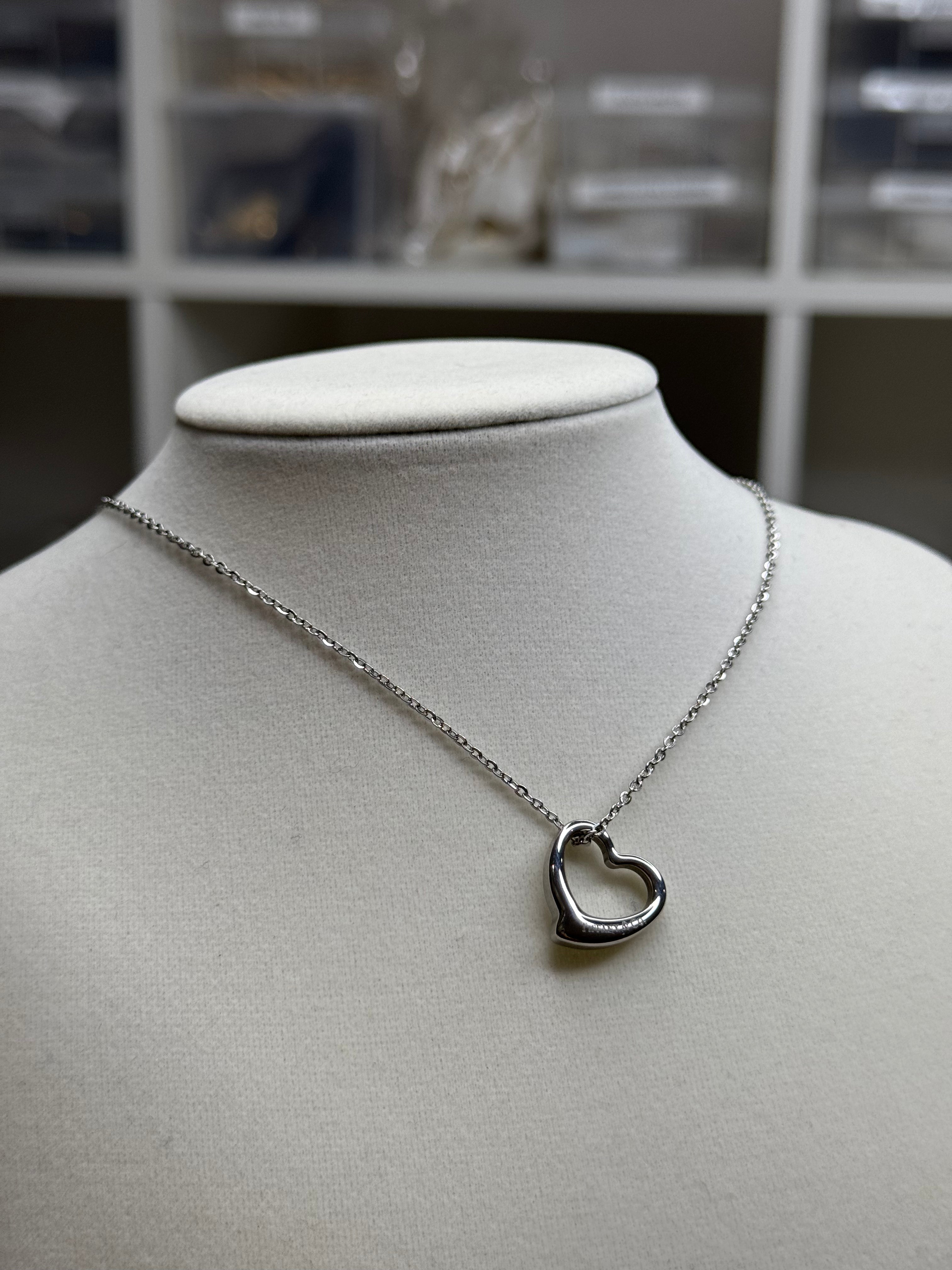 Hearth necklace